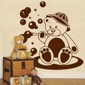 Decorate walls bear child