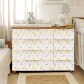 Vinyl to decorate baby furniture