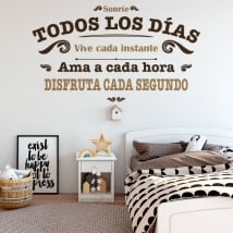 Decorative vinyl phrases smile every day