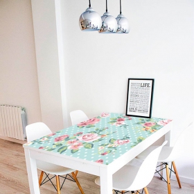 Adhesive vinyl flowers to decorate tables